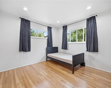 5554 Pal Mal Ave - Photo Thumbnail 13