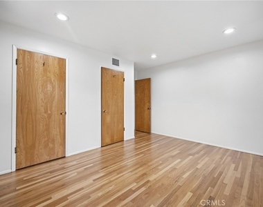 5554 Pal Mal Ave - Photo Thumbnail 16