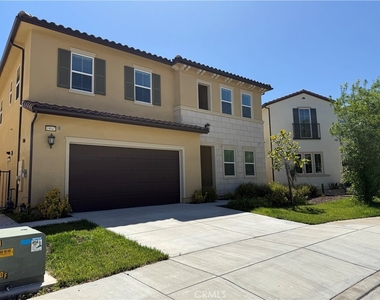 19042 Martino Court - Photo Thumbnail 36