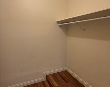 8169 Blewett - Photo Thumbnail 12