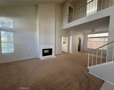 2121 Sun Ridge - Photo Thumbnail 1