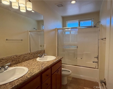 6045 Medinah - Photo Thumbnail 23