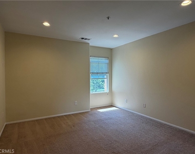 6045 Medinah - Photo Thumbnail 22
