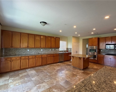6045 Medinah - Photo Thumbnail 8