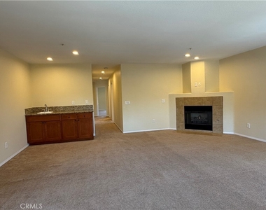 6045 Medinah - Photo Thumbnail 24