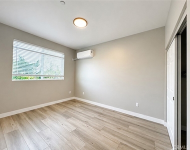 16322 Paseo De Rocha Drive - Photo Thumbnail 9