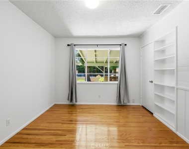 4450 Matilija Avenue - Photo Thumbnail 19