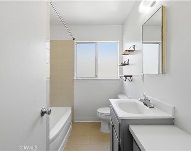 4450 Matilija Avenue - Photo Thumbnail 23