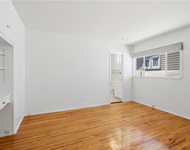 4450 Matilija Avenue - Photo Thumbnail 22