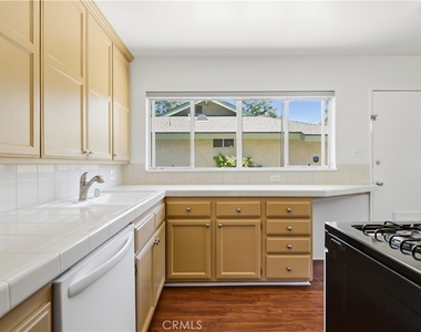 4450 Matilija Avenue - Photo Thumbnail 21