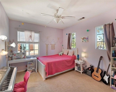 24032 Cottage Circle Drive - Photo Thumbnail 16