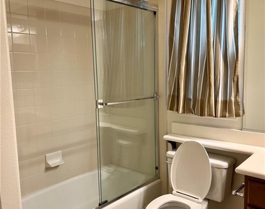 20619 Lugano Way - Photo Thumbnail 6