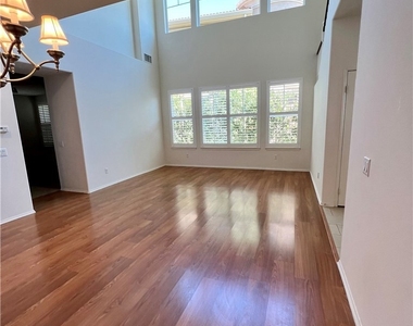20619 Lugano Way - Photo Thumbnail 19