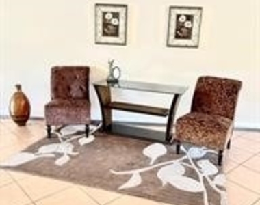 16866 Kingsbury - Photo Thumbnail 2
