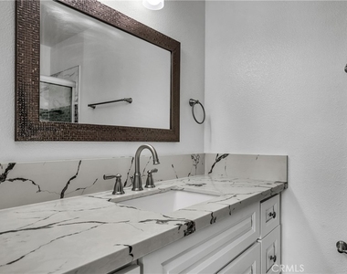 16866 Kingsbury - Photo Thumbnail 30