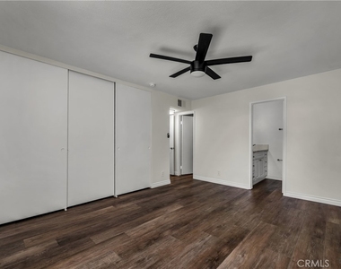 16866 Kingsbury - Photo Thumbnail 28