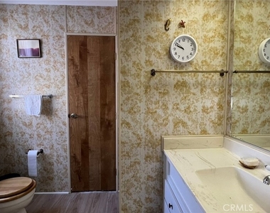 25 Chaparral Court - Photo Thumbnail 16