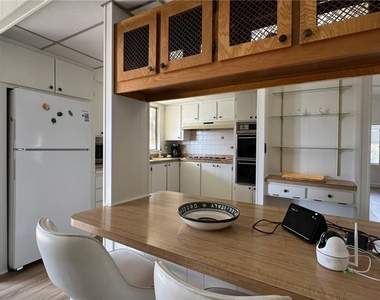 25 Chaparral Court - Photo Thumbnail 10