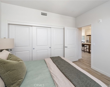 2475 Victoria Avenue - Photo Thumbnail 19