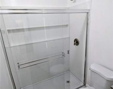 1620 W 209th Street - Photo Thumbnail 5