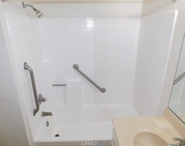 8021 4th Street - Photo Thumbnail 12