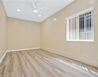 10529 S Truro - Photo Thumbnail 8