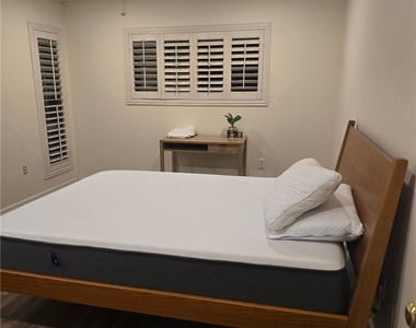 4406 Sea Harbour - Photo Thumbnail 2