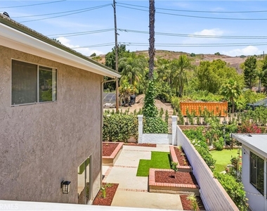 845 Woodcrest - Photo Thumbnail 23
