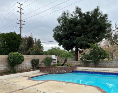 8024 E Woodsboro - Photo Thumbnail 18