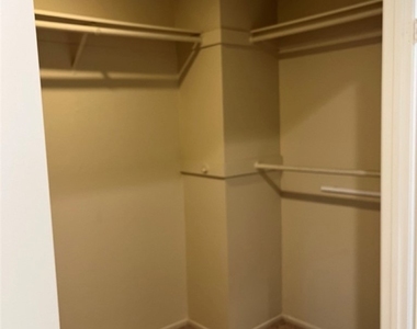 8024 E Woodsboro - Photo Thumbnail 13