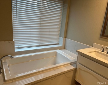 8024 E Woodsboro - Photo Thumbnail 9