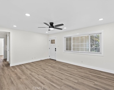 220 Monte Vista Street - Photo Thumbnail 5