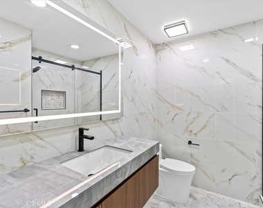 220 Monte Vista Street - Photo Thumbnail 14