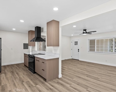 220 Monte Vista Street - Photo Thumbnail 9