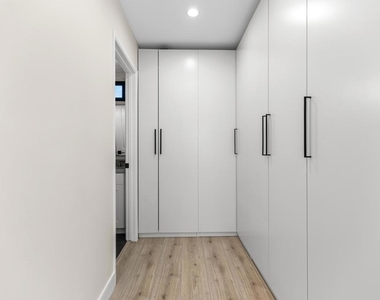 9321 Belvoir Avenue - Photo Thumbnail 14