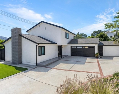 9321 Belvoir Avenue - Photo Thumbnail 1