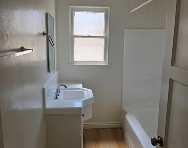 633 Park Avenue - Photo Thumbnail 16