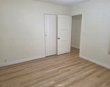 633 Park Avenue - Photo Thumbnail 13
