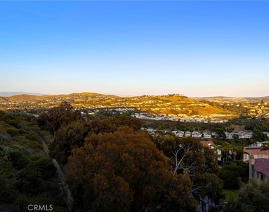 12 San Remo - Photo Thumbnail 53