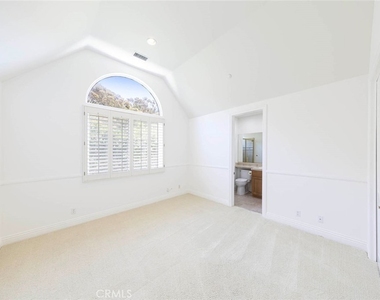 12 San Remo - Photo Thumbnail 38