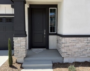 9567 E Silverstein Dr - Photo Thumbnail 1