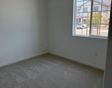 9567 E Silverstein Dr - Photo Thumbnail 28