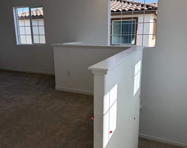 9567 E Silverstein Dr - Photo Thumbnail 14