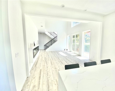 43 Flintlock Lane - Photo Thumbnail 11