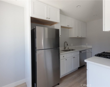 651 Ward - Photo Thumbnail 1