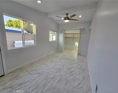 14201 Paul Way - Photo Thumbnail 9