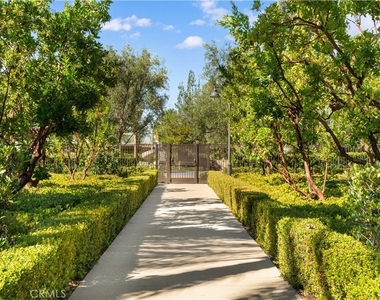 129 Coldwater - Photo Thumbnail 54