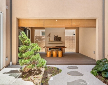 129 Coldwater - Photo Thumbnail 9