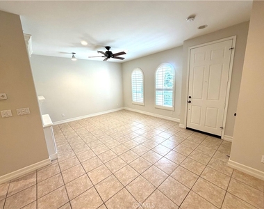 108 Calle Campanero - Photo Thumbnail 1