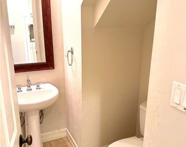 108 Calle Campanero - Photo Thumbnail 20
